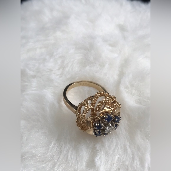 Certified Lady’s Diamond &Blue Sapphire Cluster Ring in Yellow Gold 14K•APPRISED - Picture 6 of 8